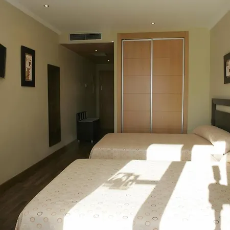 Bahia 4* Альмуньекар