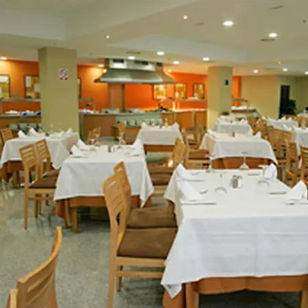 Bahia Отель Альмуньекар