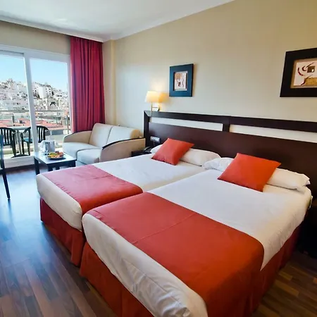 Bahía Almuñecar Hotel 4*
